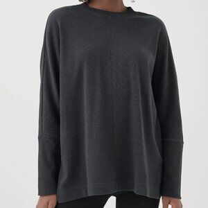 Pact airplane poncho charcoal heather M/L